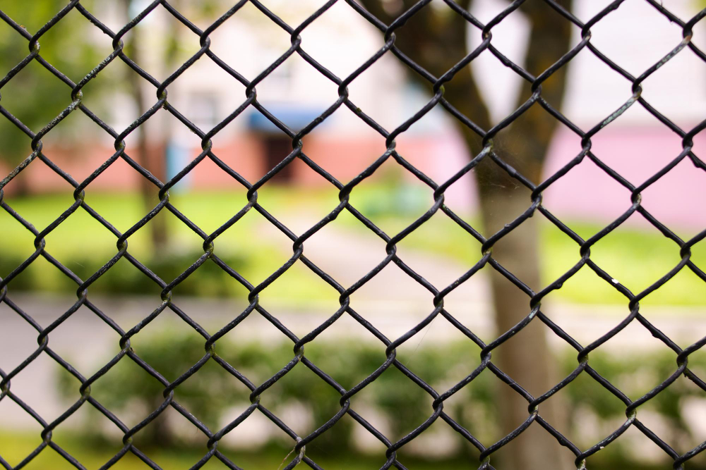 The Benefits of Chain Link Fencing for Your Orlando Property