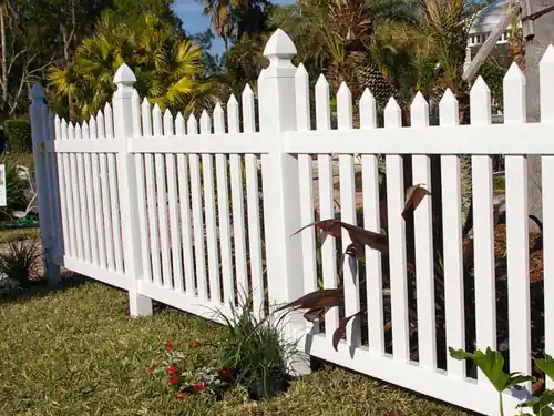 Picket Fence installed by Wulff Fence